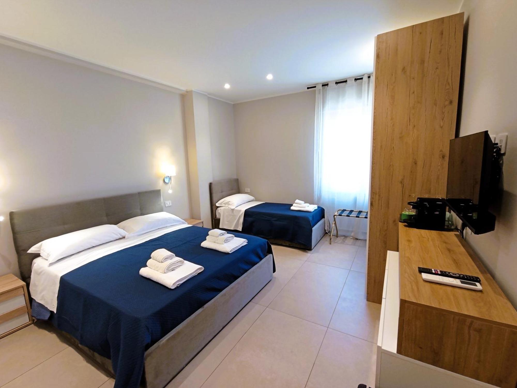 Mile Rooms Bari Exterior photo